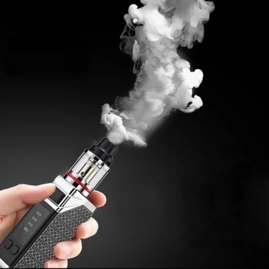 E Cigi Bolt Offers Insights on E Cigarettes and Gum Disease Risks for Users