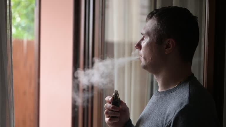 E-Cigarete Buying Guide With Local Search Tips for e cigarette autour de moi and Nearby Vape Options