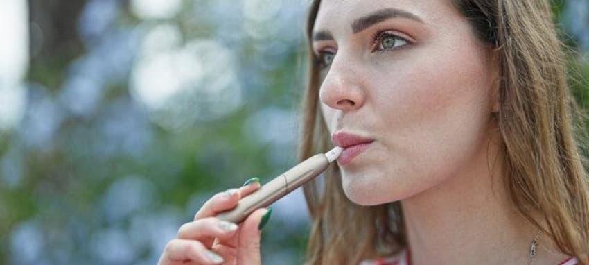 E-papierosy policies and urban lifestyle, navigating the smoking everywhere e cigarette trend and public health responses