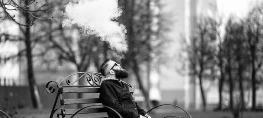 trực tiếp bóng đá match insights and fan coverage with a community resource for an e-cigarette addiction support and recovery guide
