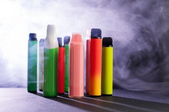Expert insights from nhà cái uy tin on nicotine gum vs e cigarette and what users should know today