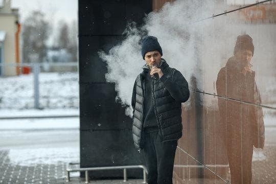 Practical IBVAPE E-Cigi Care and entretien batterie e-cigarette Tips to Maximize Battery Lifespan