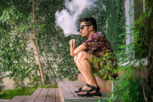 How 35000 Züge Vapes Are Shaping Global Demand and Why electronic cigarette china Manufacturers Must Respond